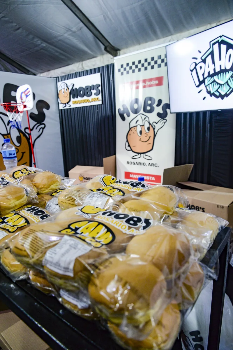 Stand listo para una marca en la Expo Burger